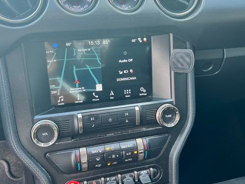 Used 2018 Ford Mustang Shelby GT350 w/ Electronics Package image 9