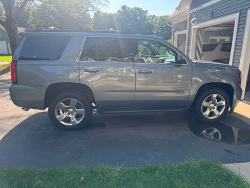 Used 2016 Chevrolet Tahoe LT AWD/4WD image 2