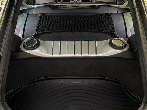 Used 2016 Porsche Cayman GT4 image 11