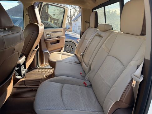 Used 2019 RAM 2500 Laramie image 21