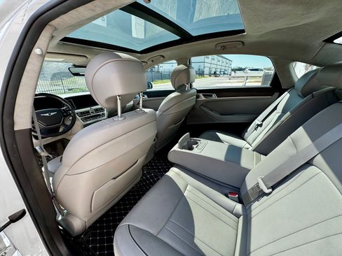 Used 2018 Genesis G80 5.0 Ultimate RWD image 18