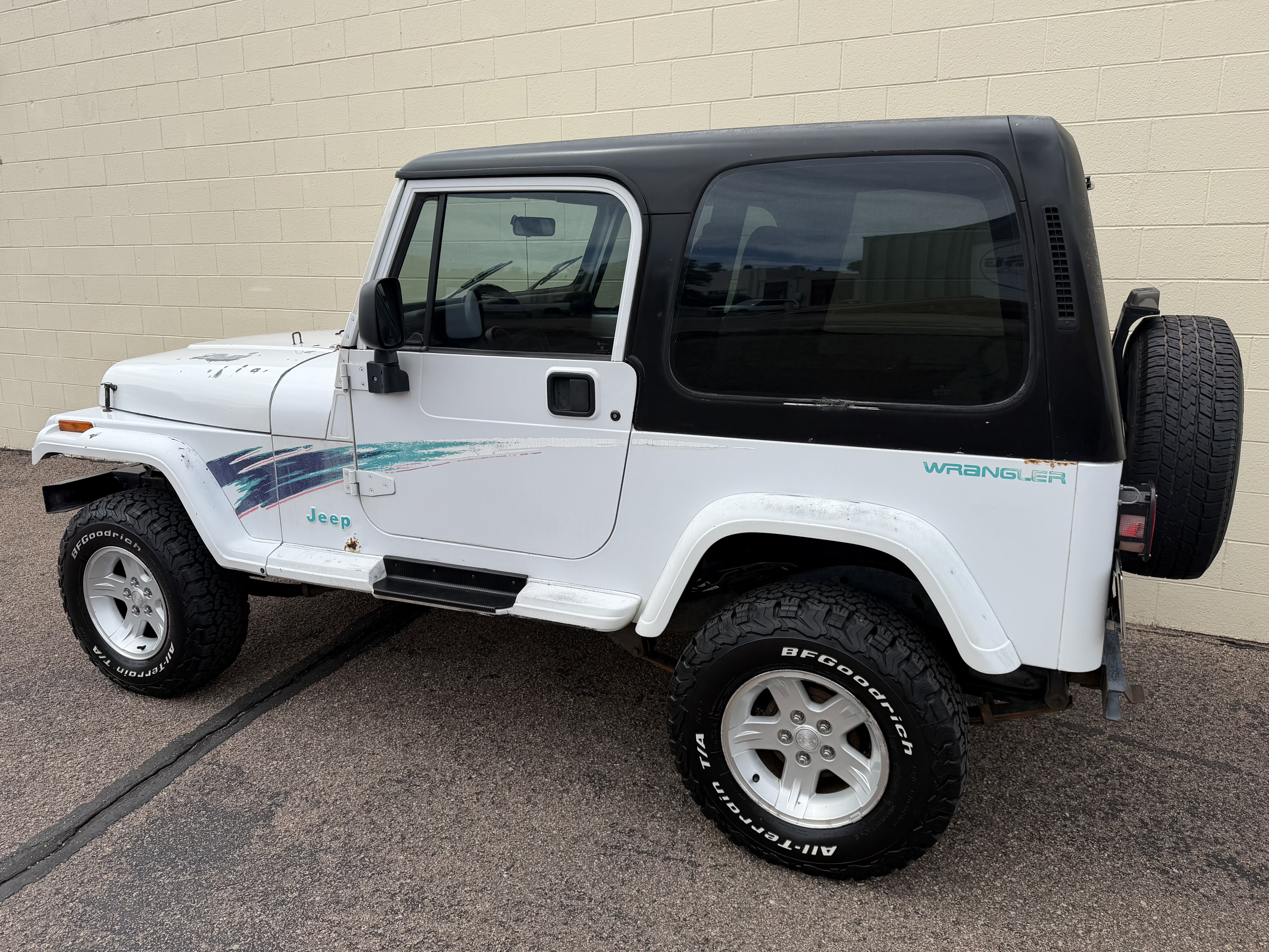 Used 1994 Jeep Wrangler SE AWD/4WD image 4