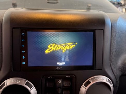 Used 2015 Jeep Wrangler Unlimited Sahara w/ Trailer Tow Group image 6