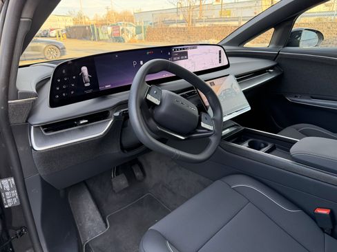 Used 2026 Lucid Gravity Grand Touring image 29