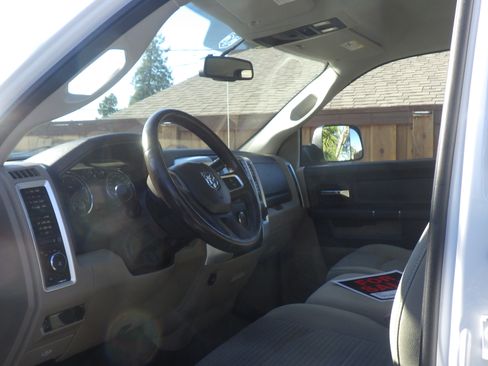 Used 2011 RAM 2500 Big Horn image 8