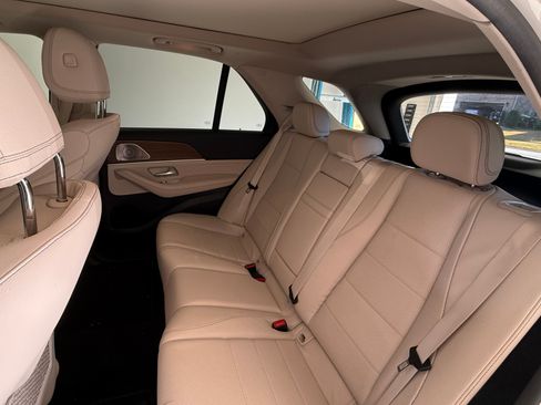 Used 2021 Mercedes-Benz GLE 350 image 11