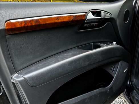 Used 2013 Audi Q7 TDI Premium Plus w/ Premium Plus Pkg image 11