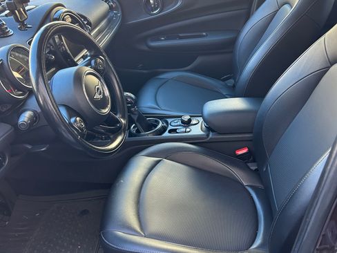 Used 2017 MINI Cooper Clubman image 5