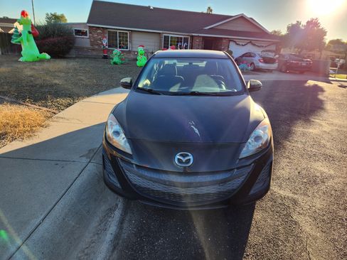 Used 2010 MAZDA MAZDA3 i Sport image 8