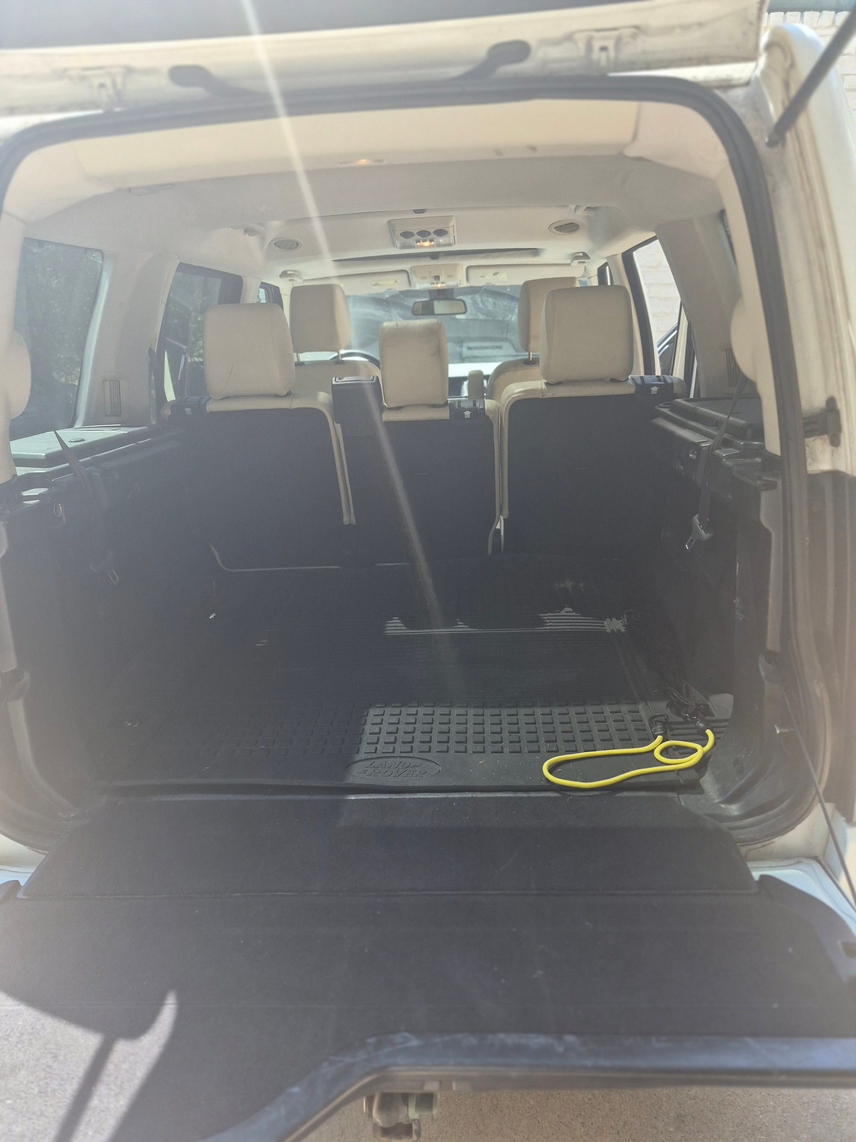 Used 2013 Land Rover LR4 HSE LUX w/ Luxury Pkg AWD/4WD image 9