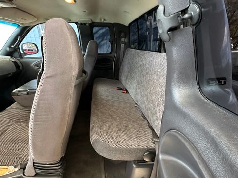 Used 2001 Dodge Ram 2500 Truck 4x4 Quad Cab image 9