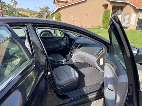 Used 2015 Hyundai Sonata Hybrid image 10