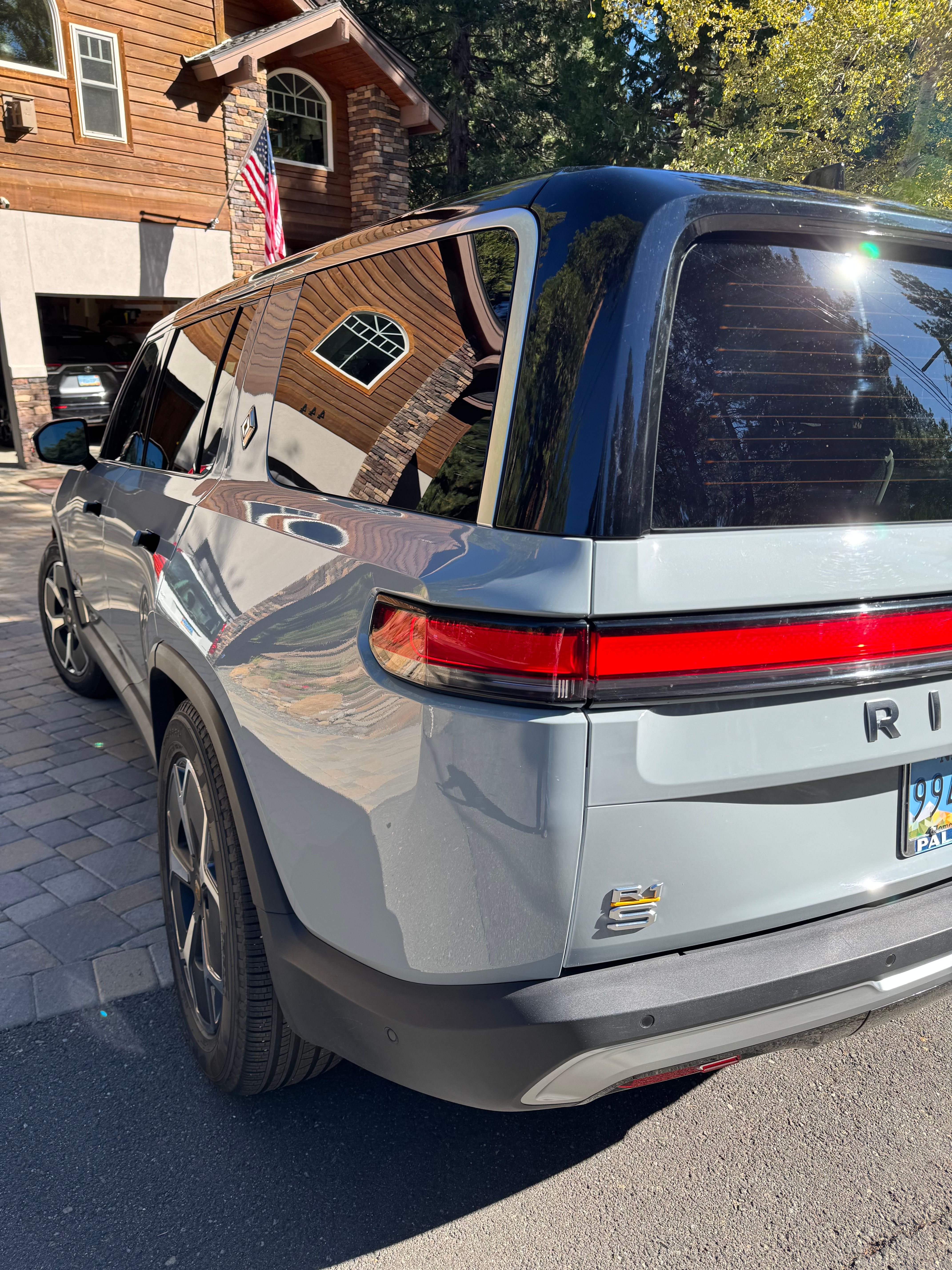 Used 2023 Rivian R1S Adventure Quad AWD/4WD image 6