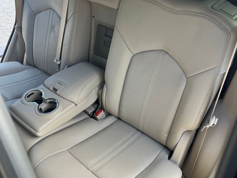 Used 2012 Cadillac SRX Luxury FWD image 14