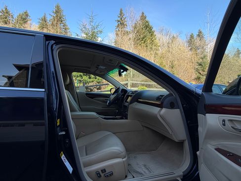 Used 2008 Lexus LS 460 L image 6