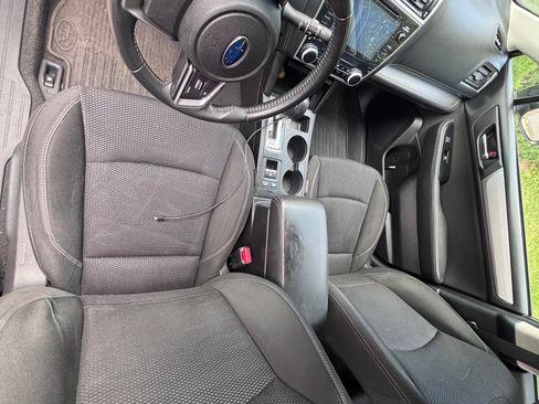Used 2018 Subaru Outback 2.5i Premium AWD/4WD image 21
