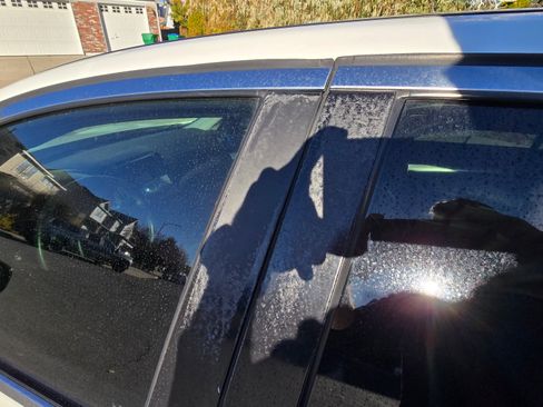 Used 2012 INFINITI G37 Sport image 23