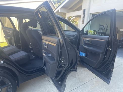 Used 2017 Honda CR-V EX image 9