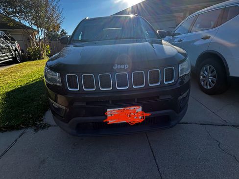 Used 2021 Jeep Compass Latitude w/ Sun and Sound Group image 5