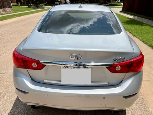 Used 2015 INFINITI Q50 Sport w/ Deluxe Touring Package image 11