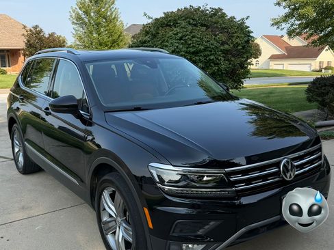 Used 2019 Volkswagen Tiguan S AWD/4WD image 4