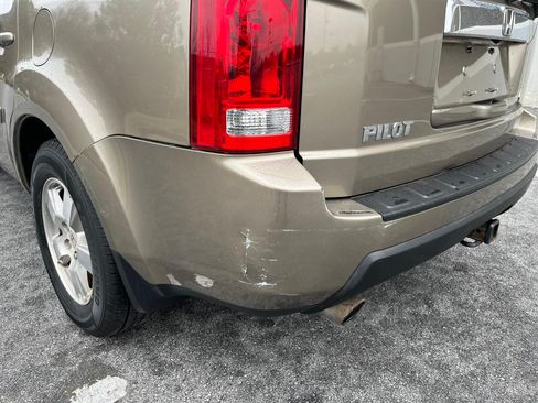 Used 2011 Honda Pilot EX-L image 11