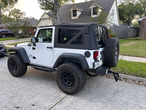 Used 2013 Jeep Wrangler Sport w/ Trailer Tow Group AWD/4WD image 2