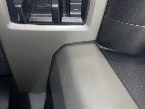 Used 2015 Ford F150 Lariat w/ Equipment Group 502A Luxury image 22