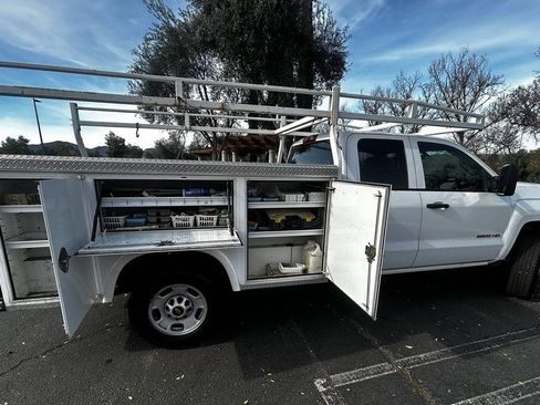 Used 2015 Chevrolet Silverado 2500 W/T w/ WT Convenience Package image 9