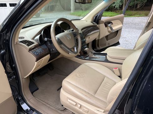 Used 2010 Acura MDX w/ Technology & Entertainment AWD/4WD image 31