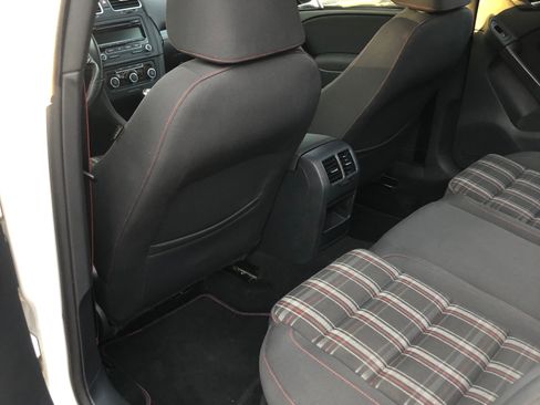 Used 2014 Volkswagen GTI Wolfsburg Edition image 12