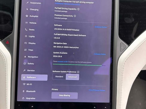 Used 2018 Tesla Model X 100D image 14