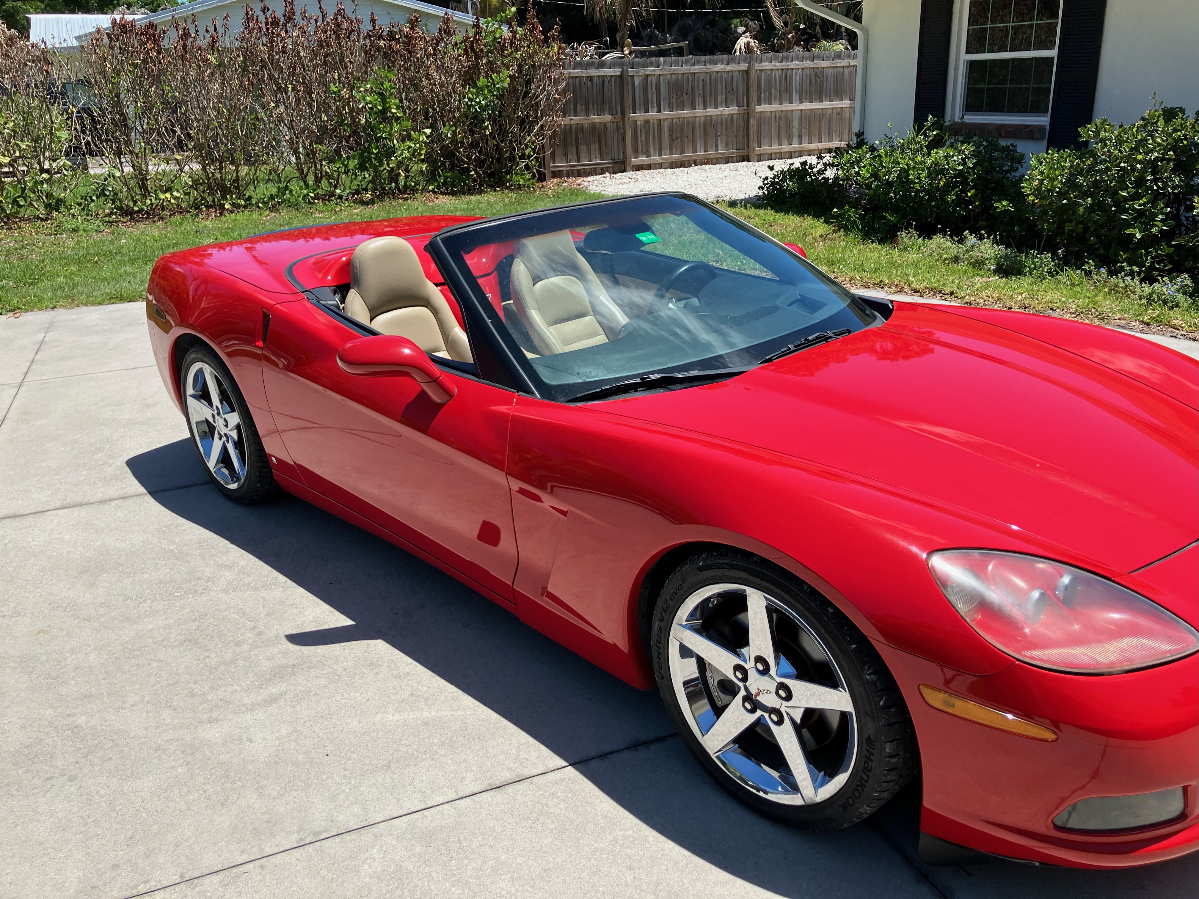 Used 2007 Chevrolet Corvette Convertible w/ Preferred Equipment Group RWD image 9