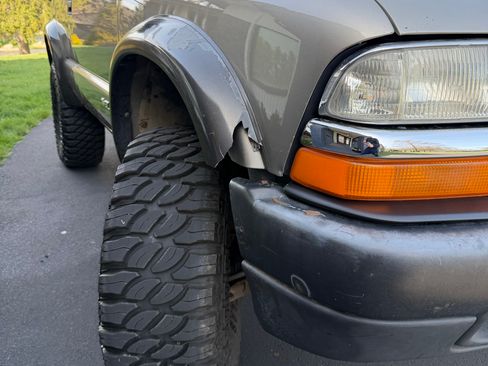 Used 2000 Chevrolet Blazer LS w/ LS Preferred Equipment Group image 27