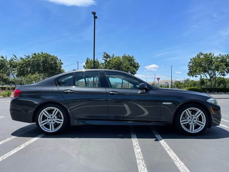 Used 2011 BMW 535i Sedan RWD image 11