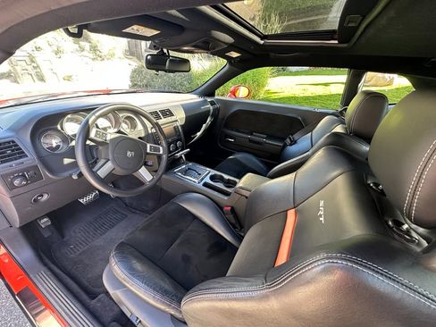 Used 2010 Dodge Challenger SRT8 w/ SRT Option Group II image 5