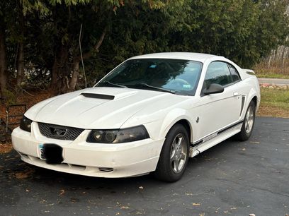 Used 2004 Ford Mustang Coupe