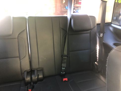 Used 2019 Chevrolet Tahoe LT image 22