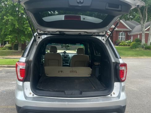 Used 2017 Ford Explorer 4WD image 6