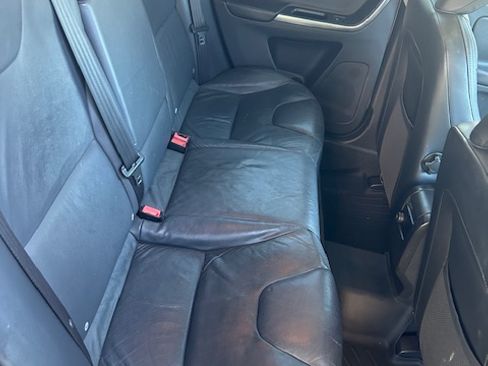 Used 2013 Volvo XC60 3.2 FWD image 15