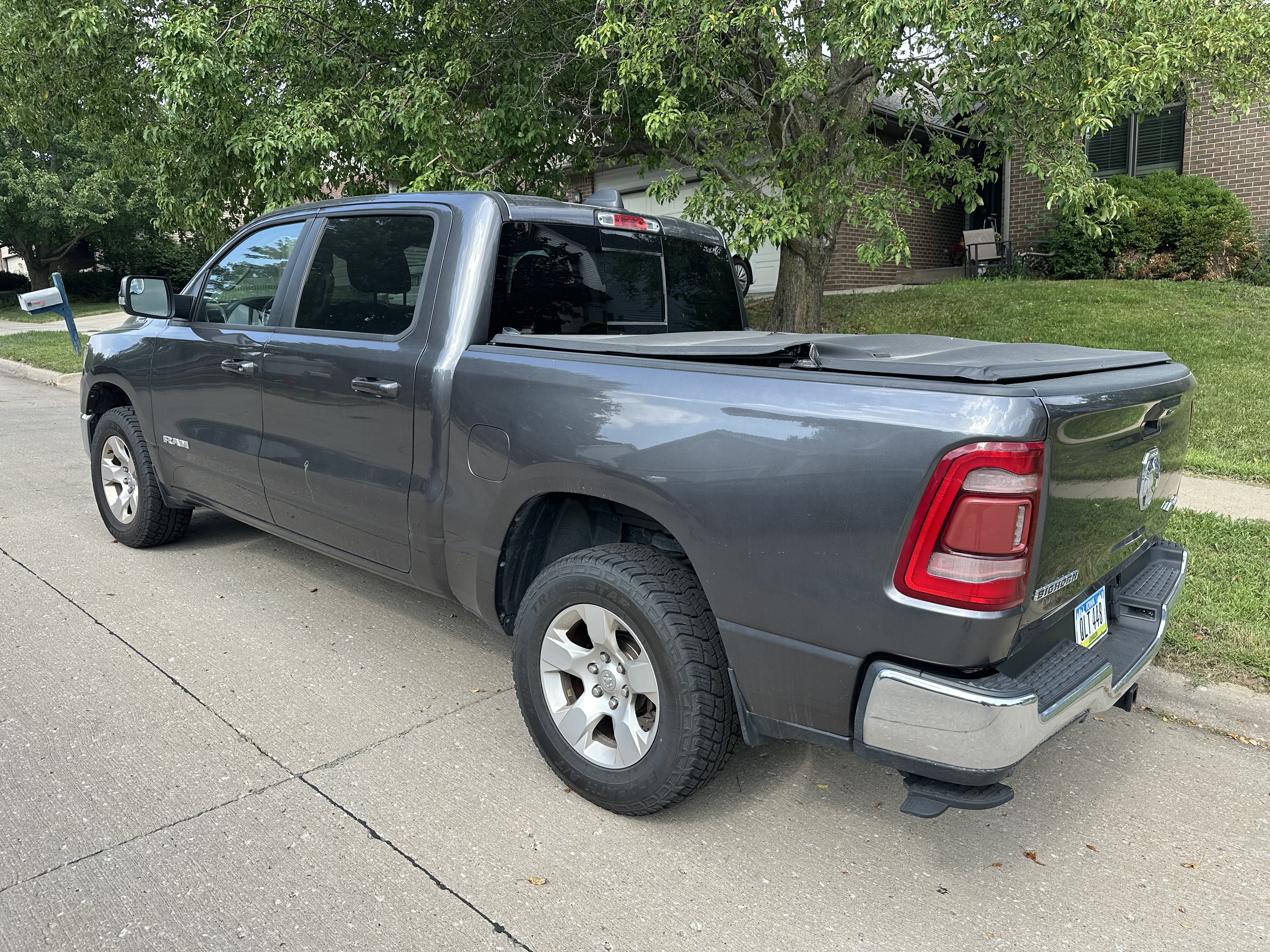 Used 2021 RAM 1500 Big Horn AWD/4WD image 6