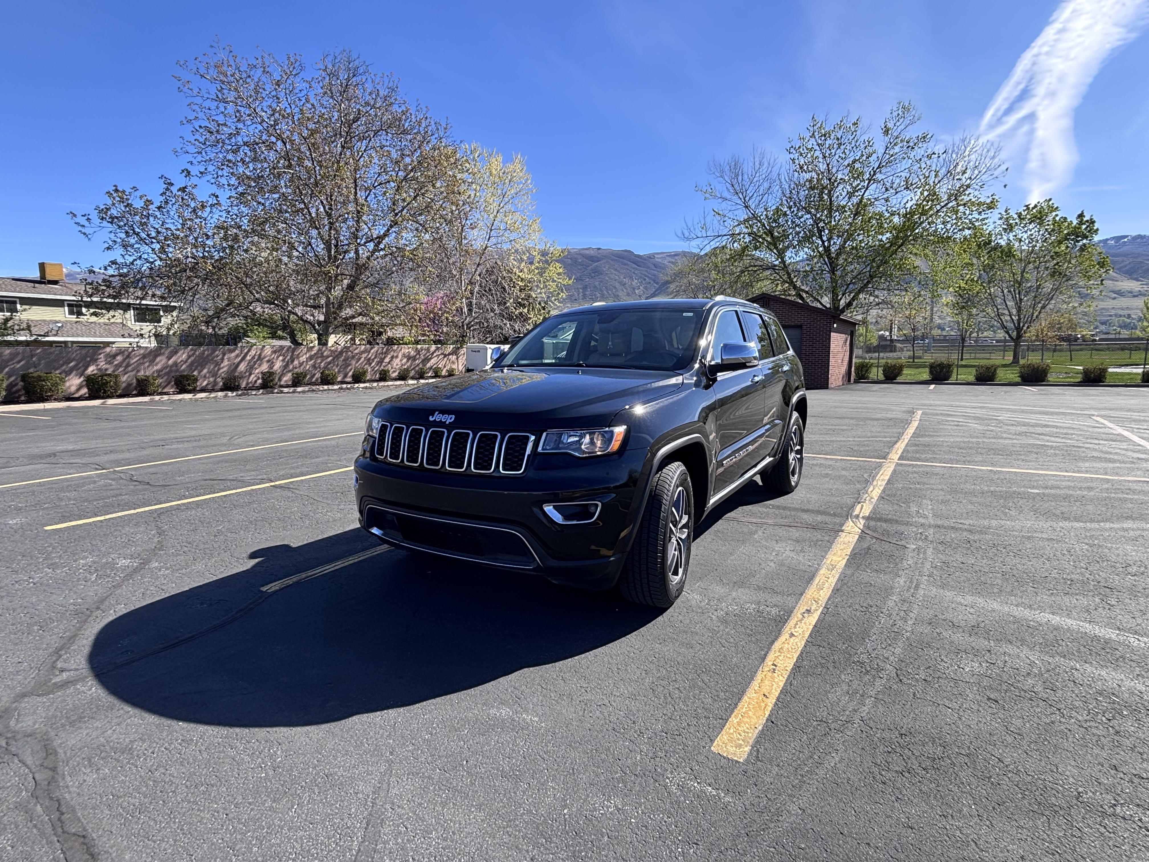 Used 2020 Jeep Grand Cherokee Limited w/ Luxury Group II AWD/4WD image 1