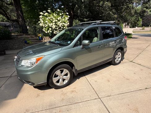 Used 2014 Subaru Forester 2.5i Limited w/ Protection Package #2 AWD/4WD image 6