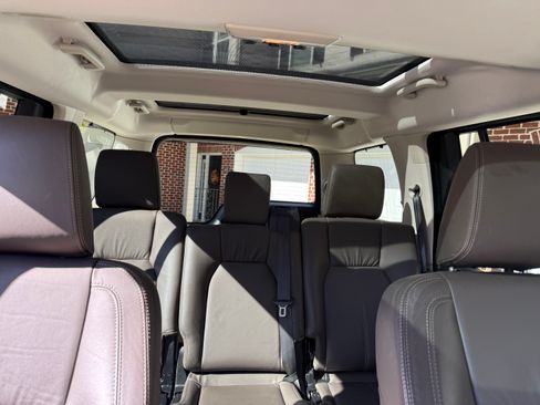 Used 2014 Land Rover LR4 HSE LUX image 5