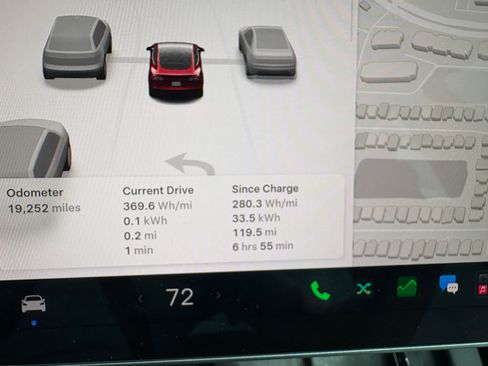 Used 2023 Tesla Model 3 Standard Range RWD image 8