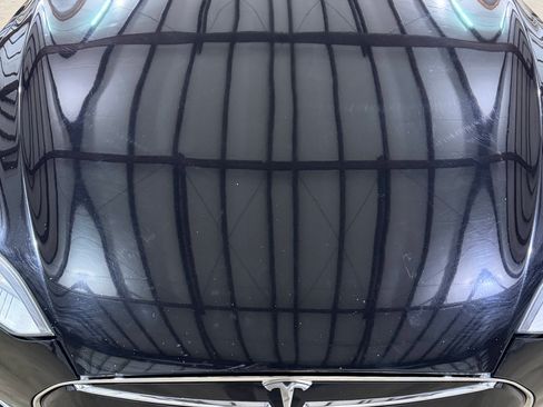 Used 2015 Tesla Model S 85 image 18