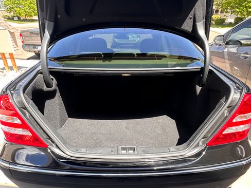 Used 2007 Mercedes-Benz C 280 4MATIC Sedan image 6