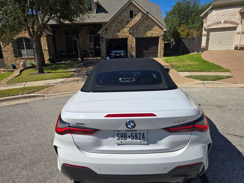 Used 2023 BMW 430i xDrive Convertible w/ M Sport Package image 11
