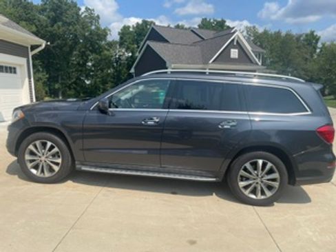Used 2015 Mercedes-Benz GL 450 4MATIC image 8