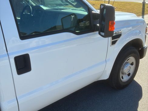 Used 2009 Ford F250 XL image 11